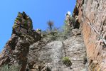 PICTURES/Reyonlds Creek Trail - Tonto National Forest/t_Cliffs1.JPG